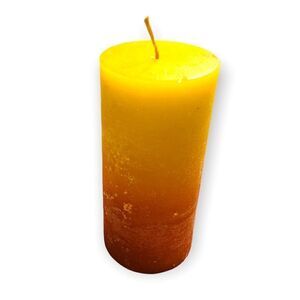 ‎Handcrafted Timber Scented Candle (Orange/Yellow)